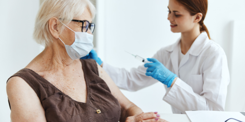 La vaccination et les contrats d’assurance